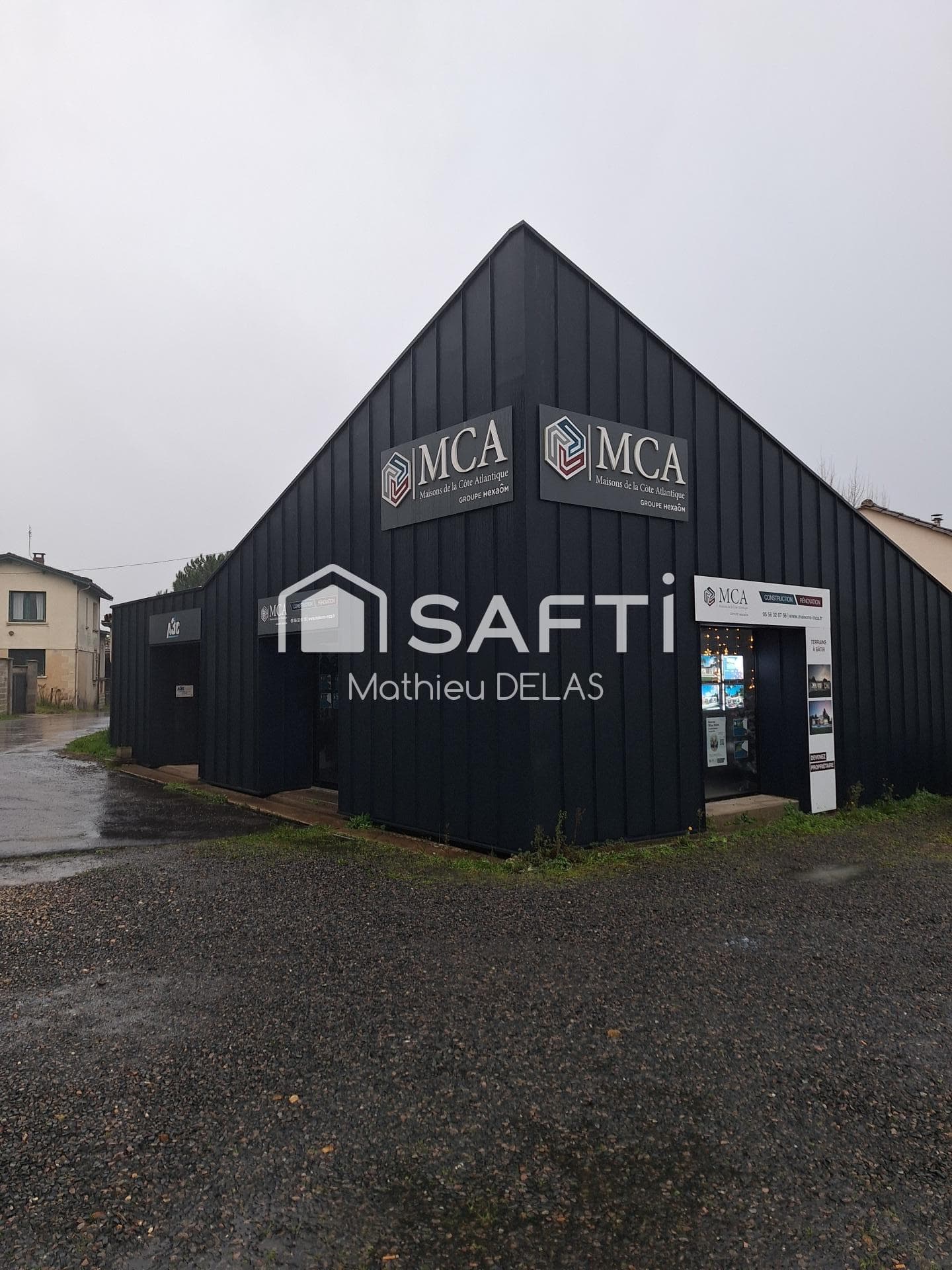 LOCAL COMMERCIAL À PORTETS – EMPLACEMENT STRATÉGIQUE