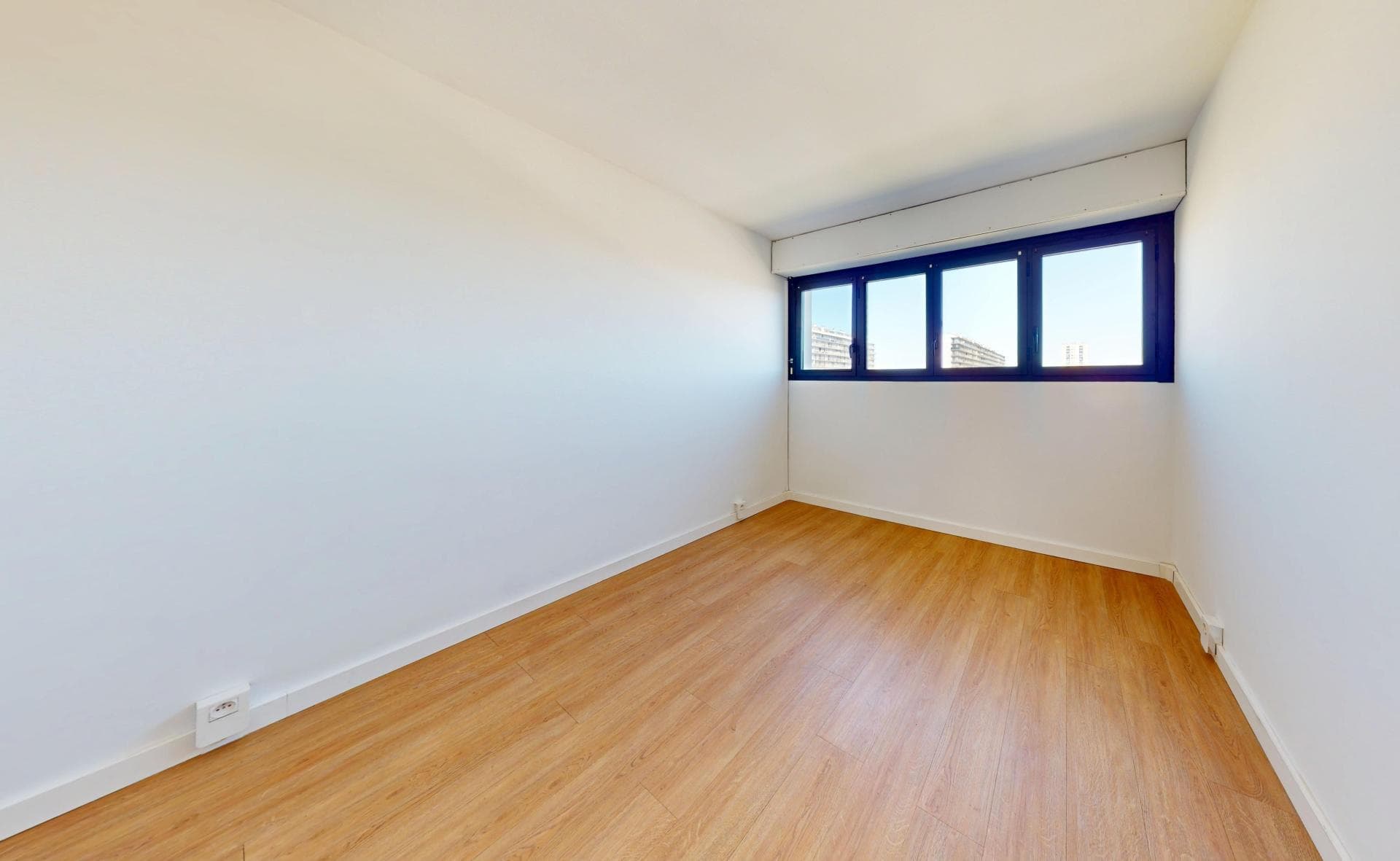 Appartement Cours de Luze (face à la piscine) — photo 6