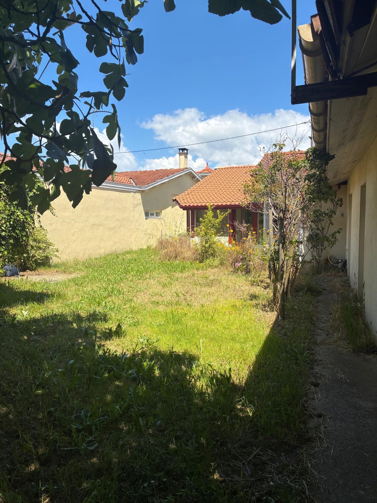 Maison de Ville avec Jardin au coeur de Gujan — photo 9