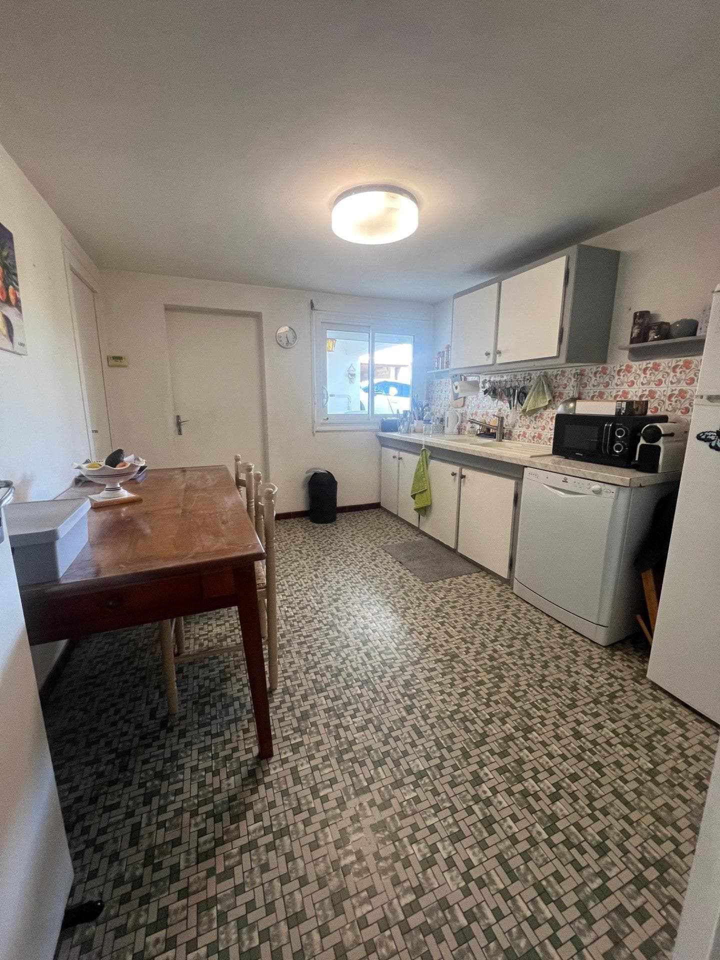 Grande batisse familliale avec dépendance, terrain et piscine à rénover — photo 5