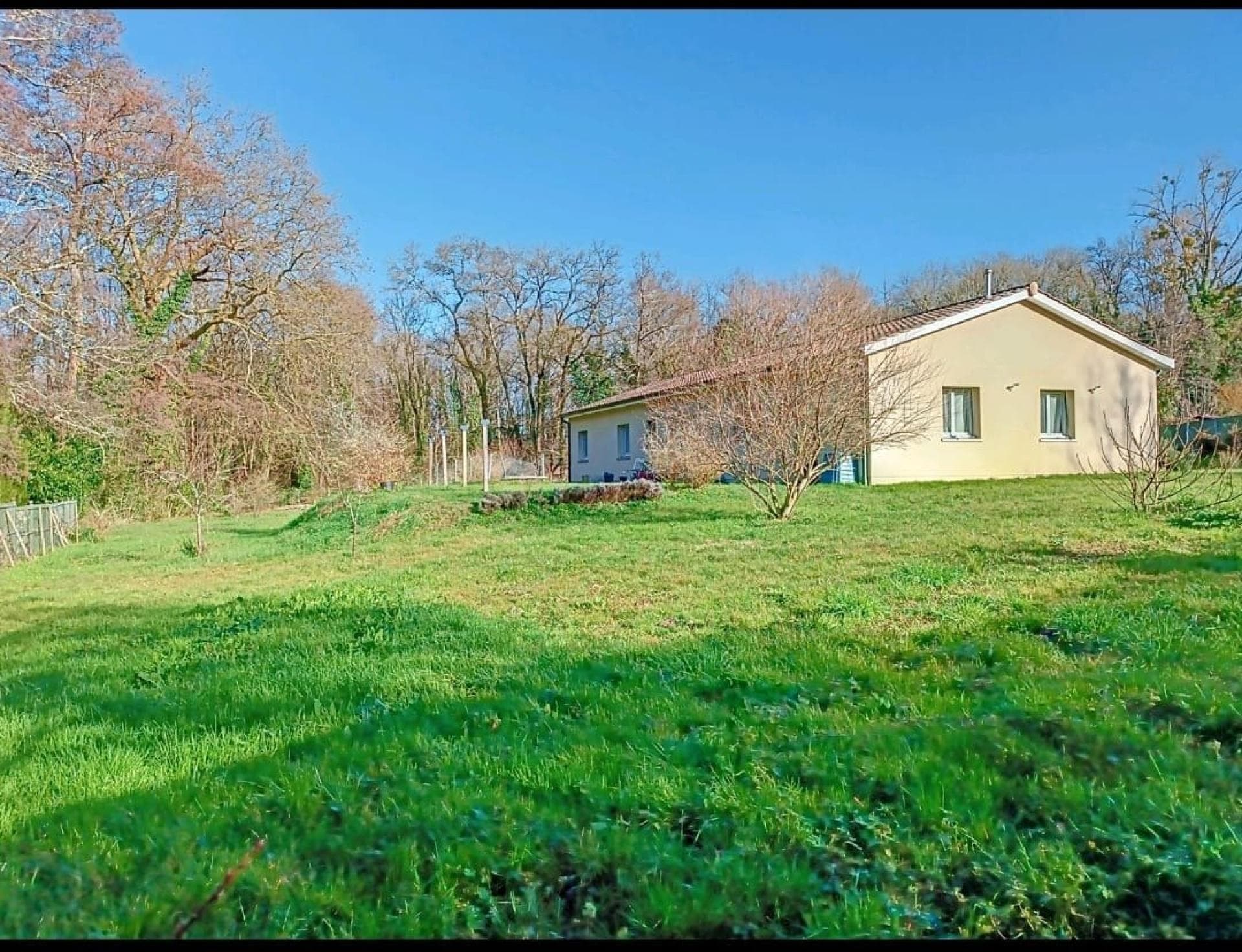 Maison de 160m² plus garage sur 2644m² de parcelle !!! — photo 2