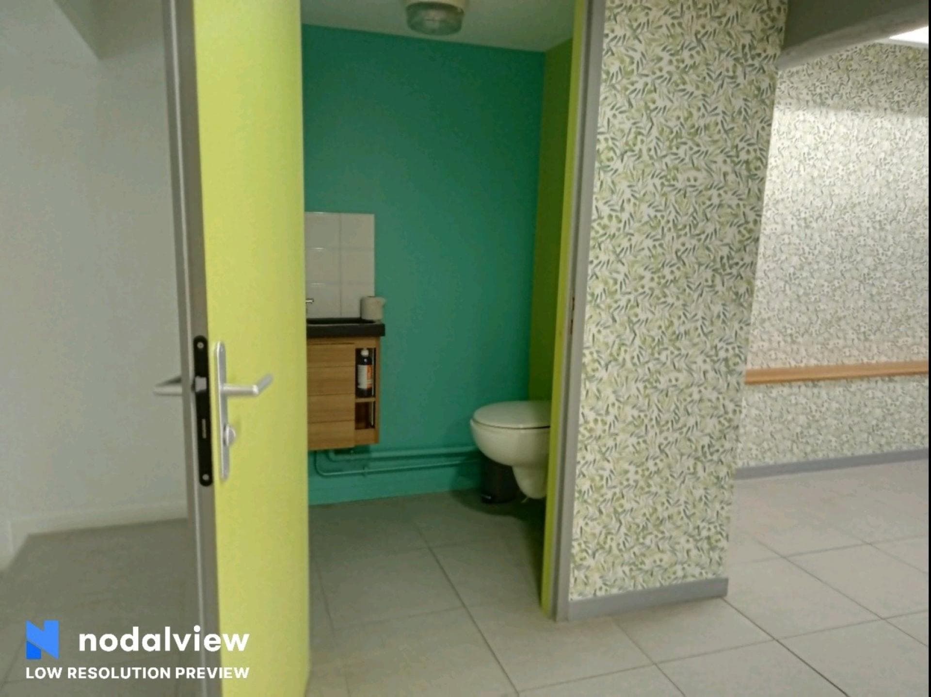 Bureaux de 160m² en plein centre de Langoiran ! — photo 7