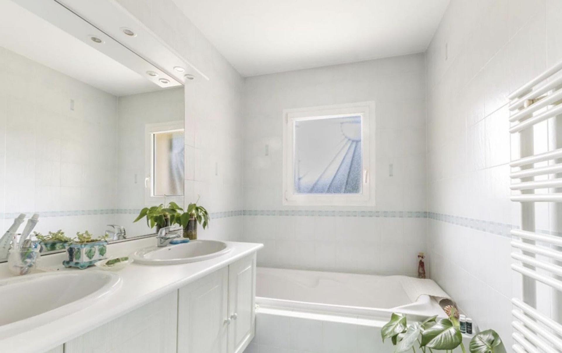 Superbe maison de 186m² sur 931m² de parcelle! — photo 14
