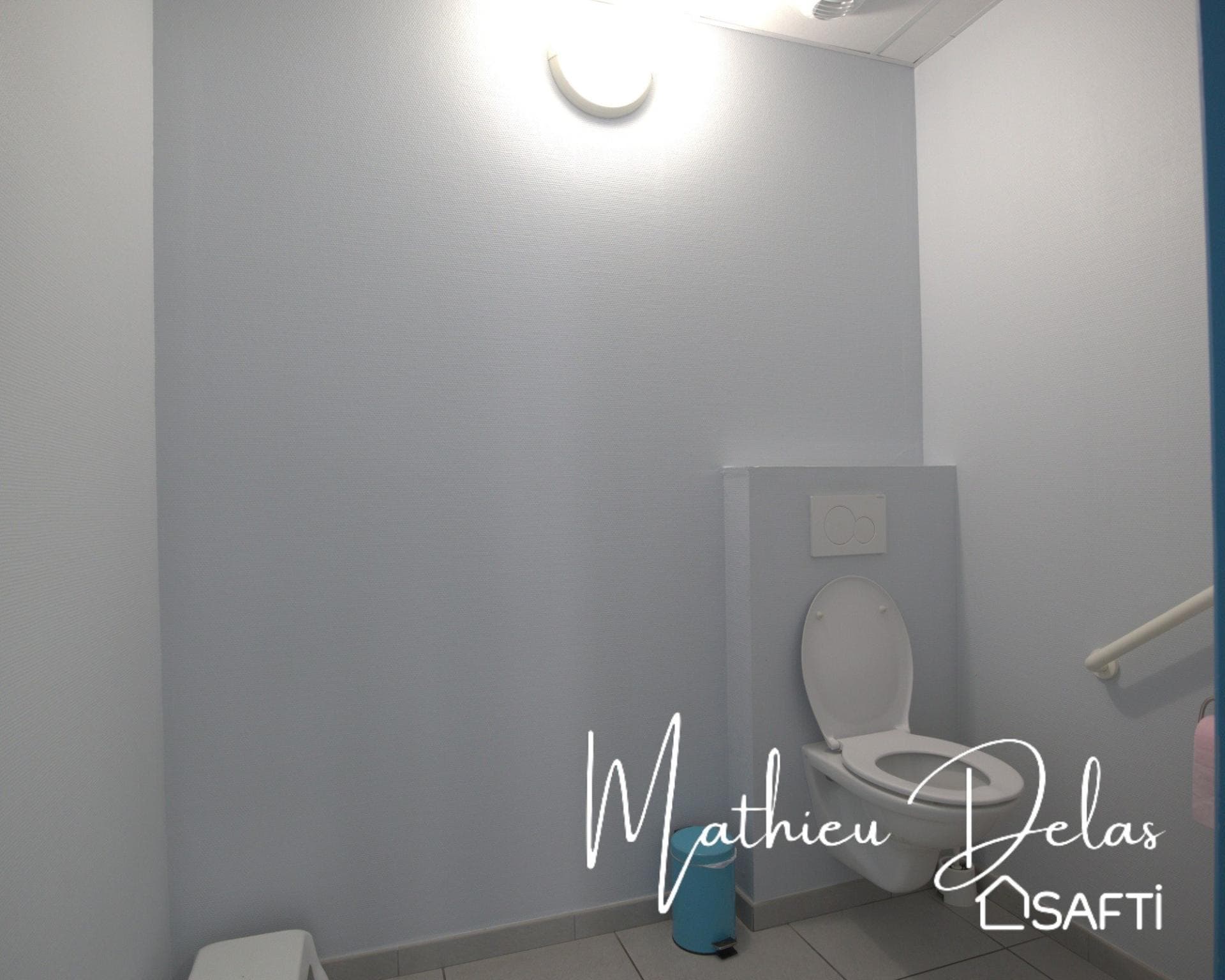 LOCAL COMMERCIAL — photo 5
