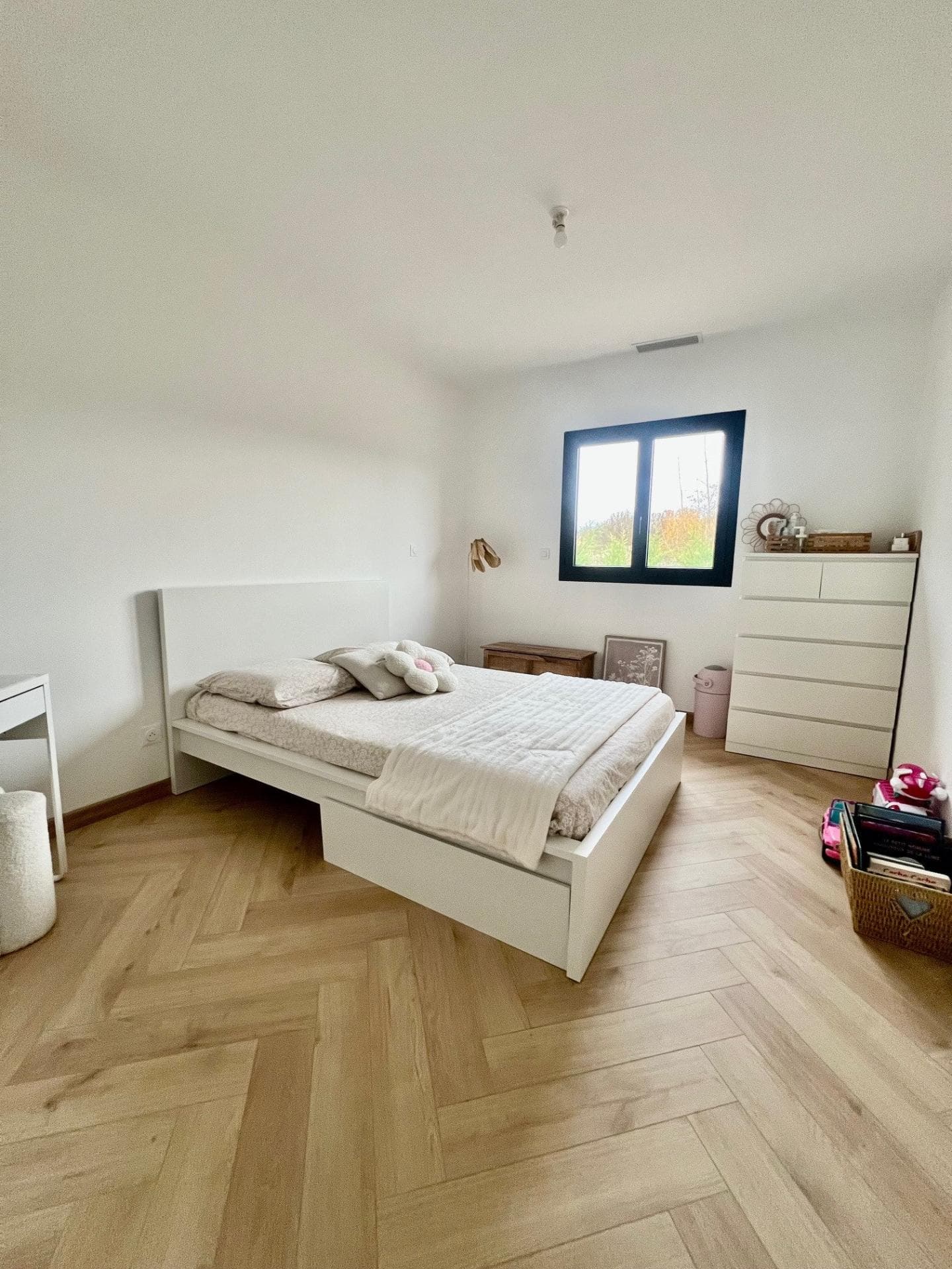 Maison neuve moderne à Saint-Seurin sur l'Isle — photo 6