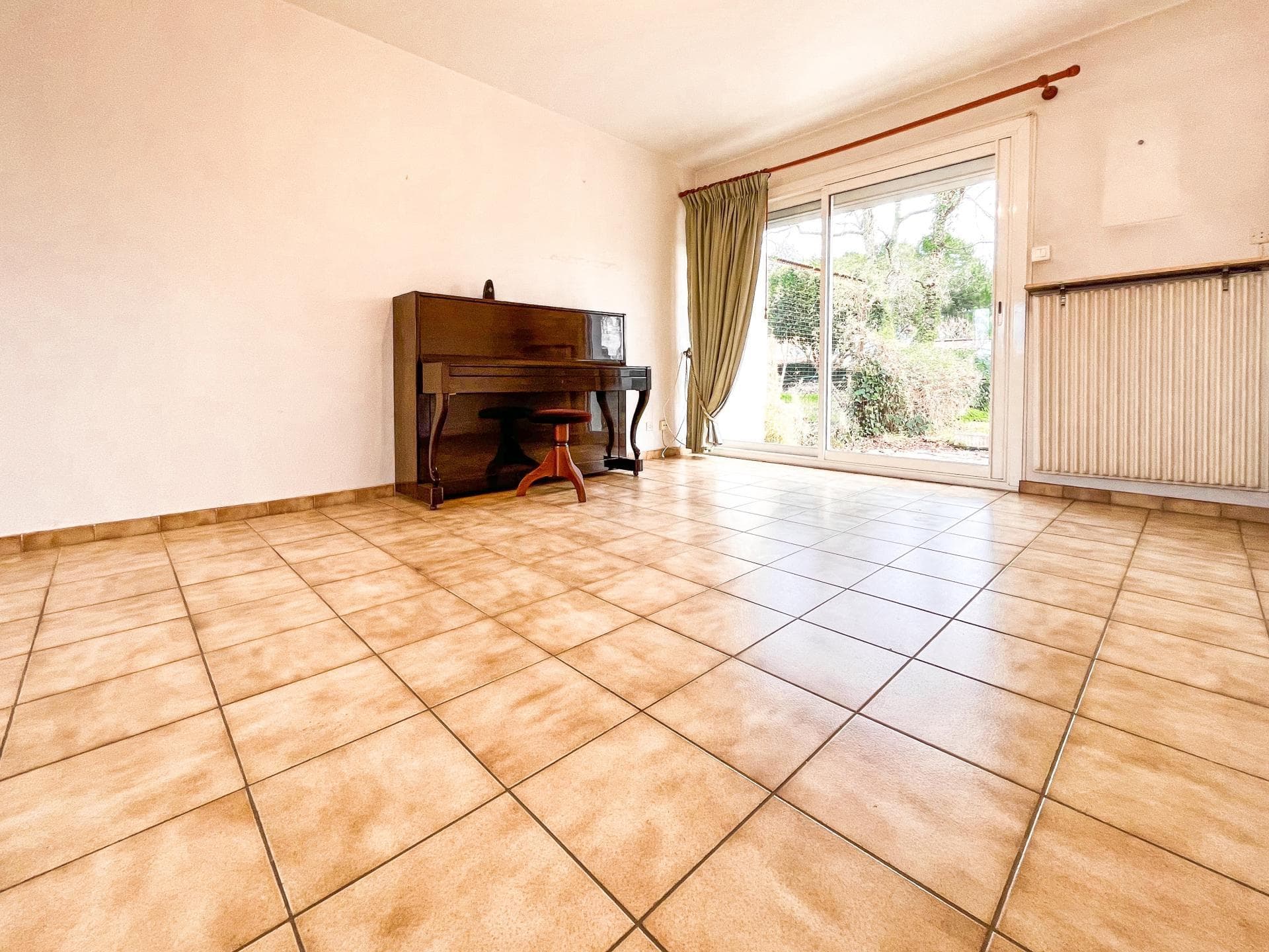 Villenave d’ornon (Chambery) maison individuelle — photo 4