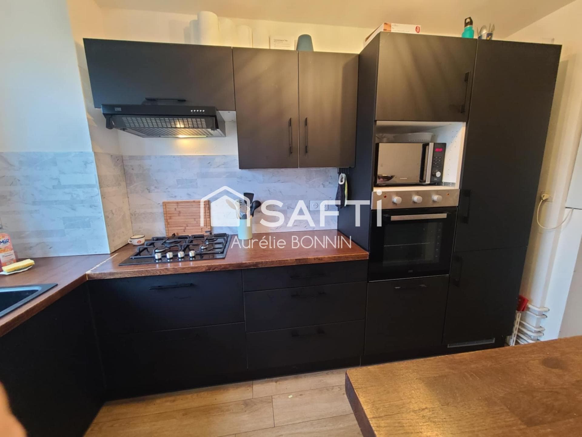 Pessac Le Bourghail, Je vous présente ce bel appartement de 3 pièces rénové sans vis à vis et au dernier étage — photo 4