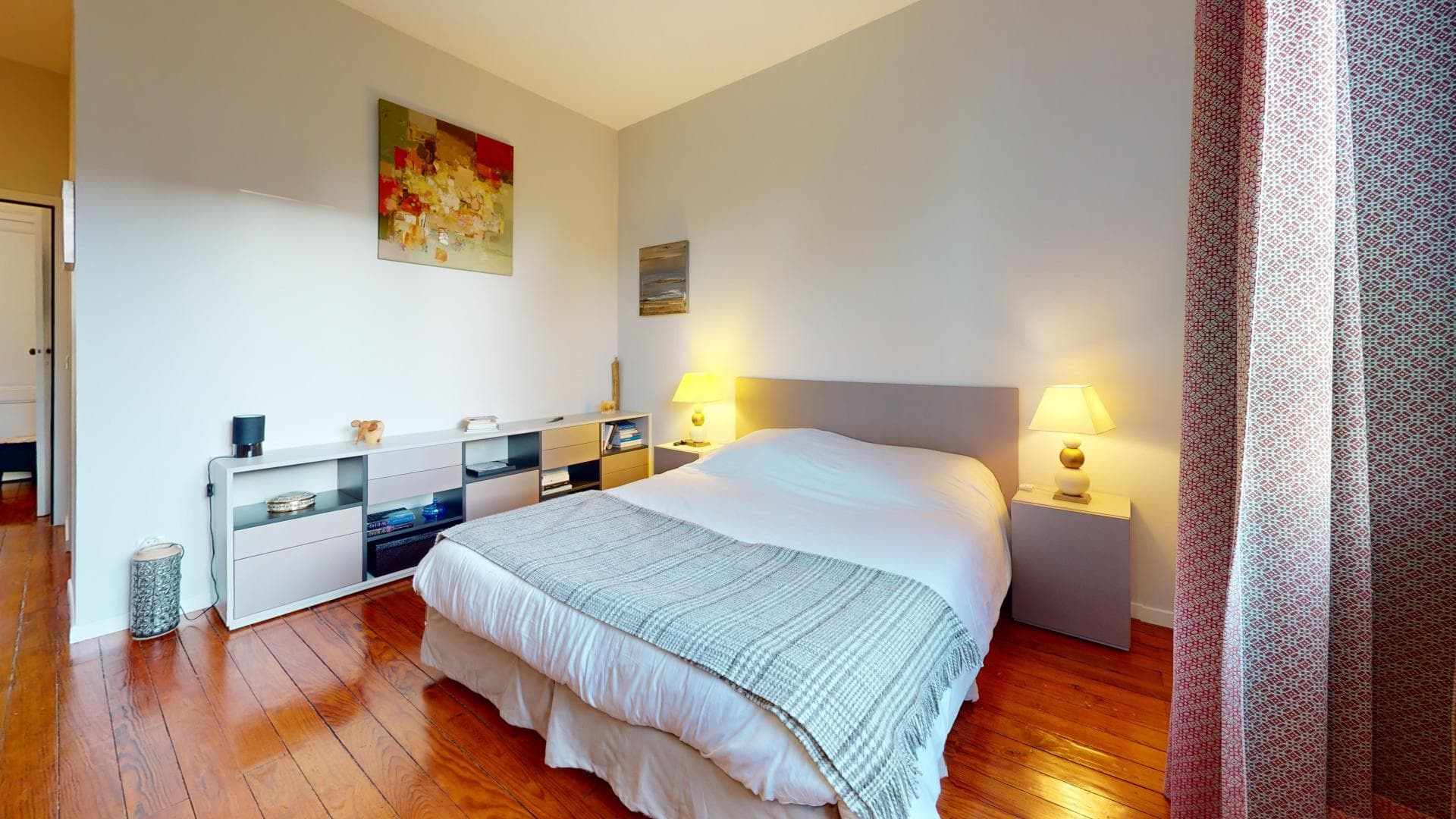 Bordeaux – Quartier Saint-Louis | Élégante maison en pierre avec jardin et piscine — photo 10