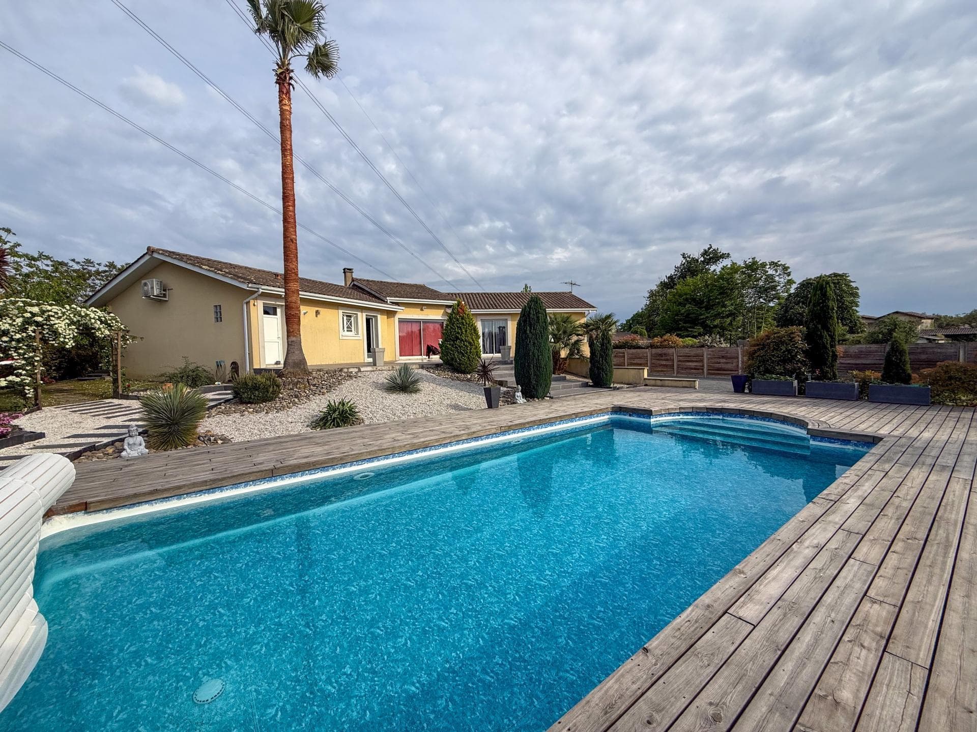 Superbe maison de 165m2 sur un terrain de 2350m2. — photo 3