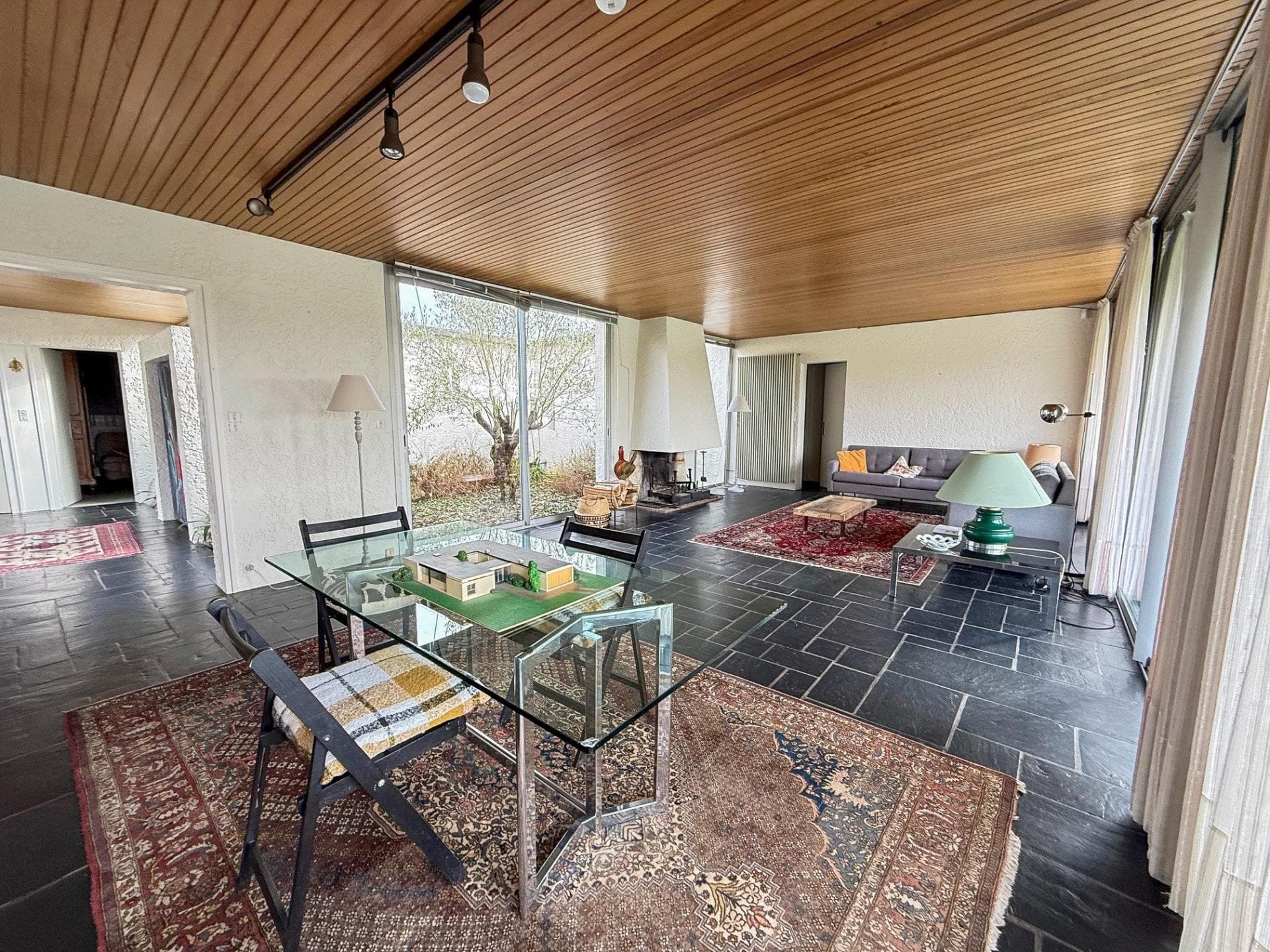 Maison unique d'architecte avec vue exceptionnelle — photo 10