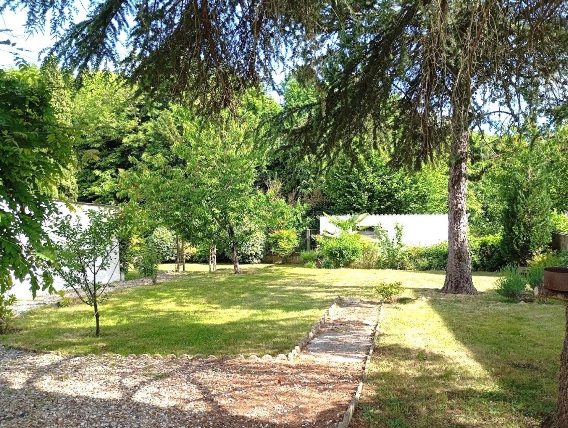 Deux maison en une, prête à vivre ou louer — photo 10