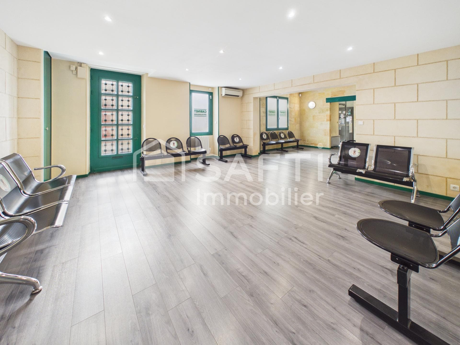 Local commercial ou proffesionnel (bureaux) — photo 4