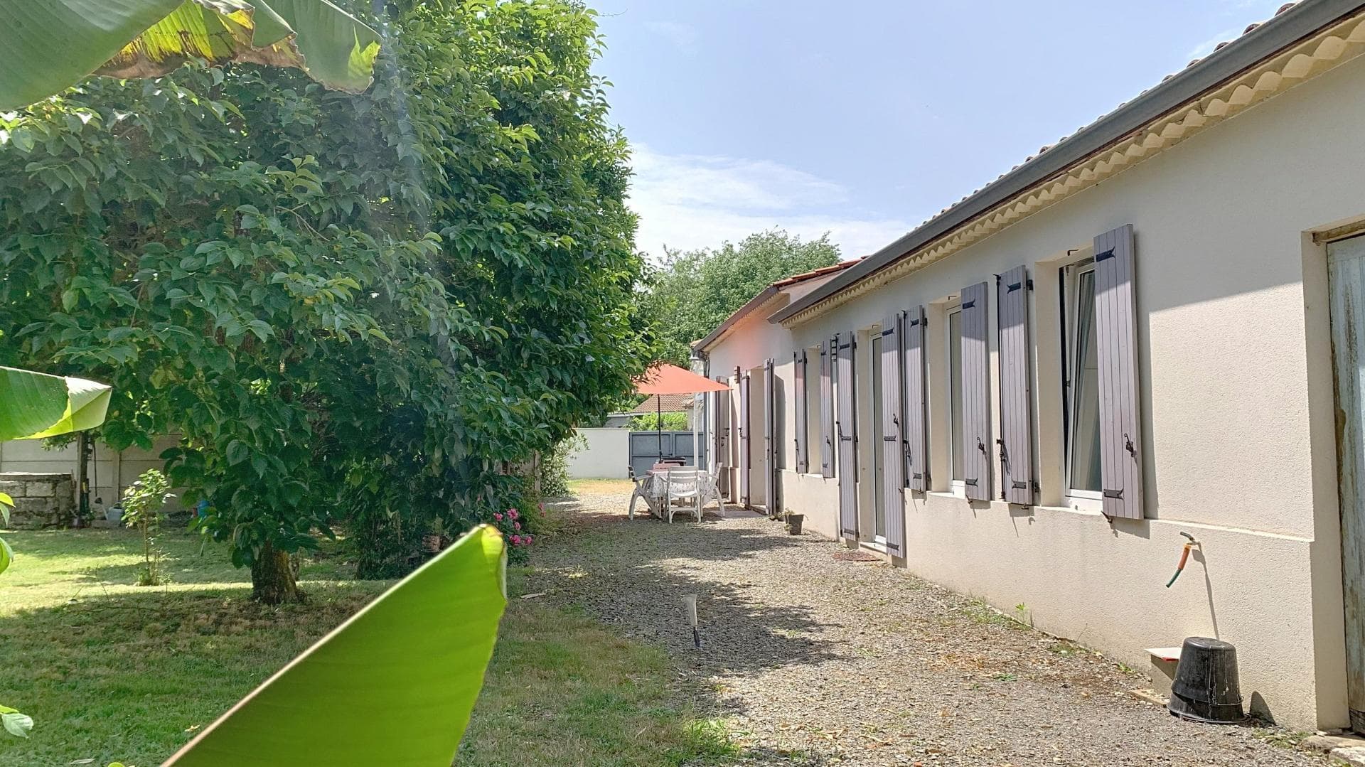 Maison de 140 m2 , terrain piscinable et arboré — photo 10