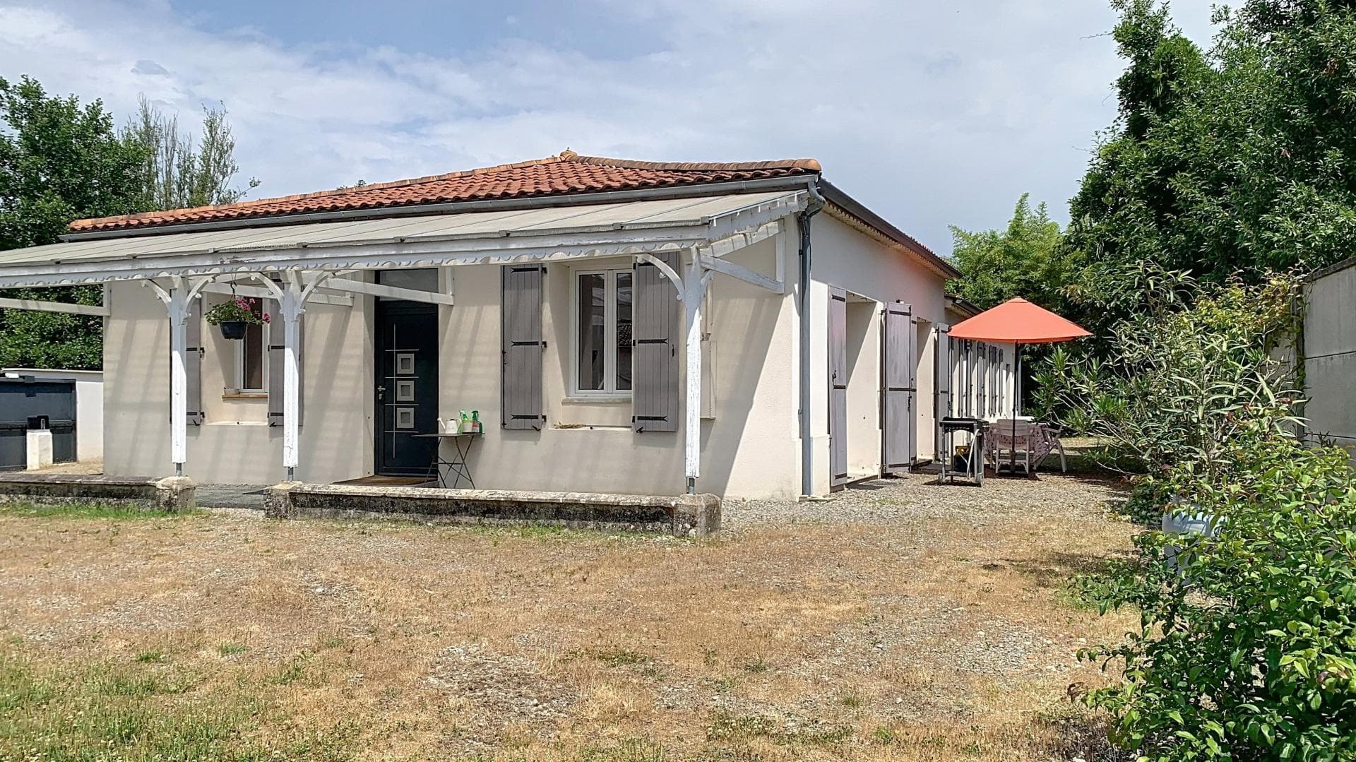 Maison de 140 m2 , terrain piscinable et arboré — photo 11