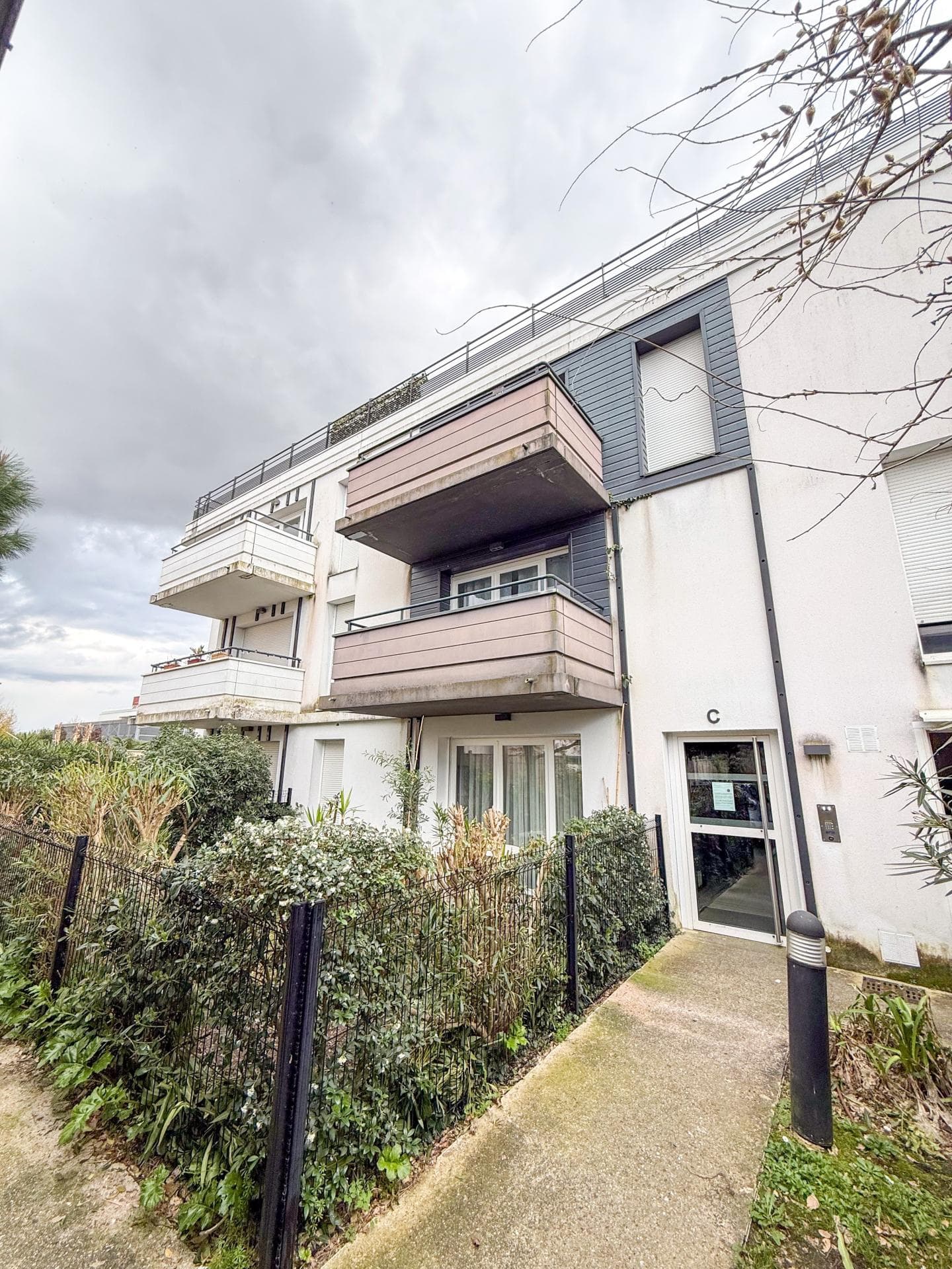 Superbe appartement T2 2 pièces avec terrasse — photo 7