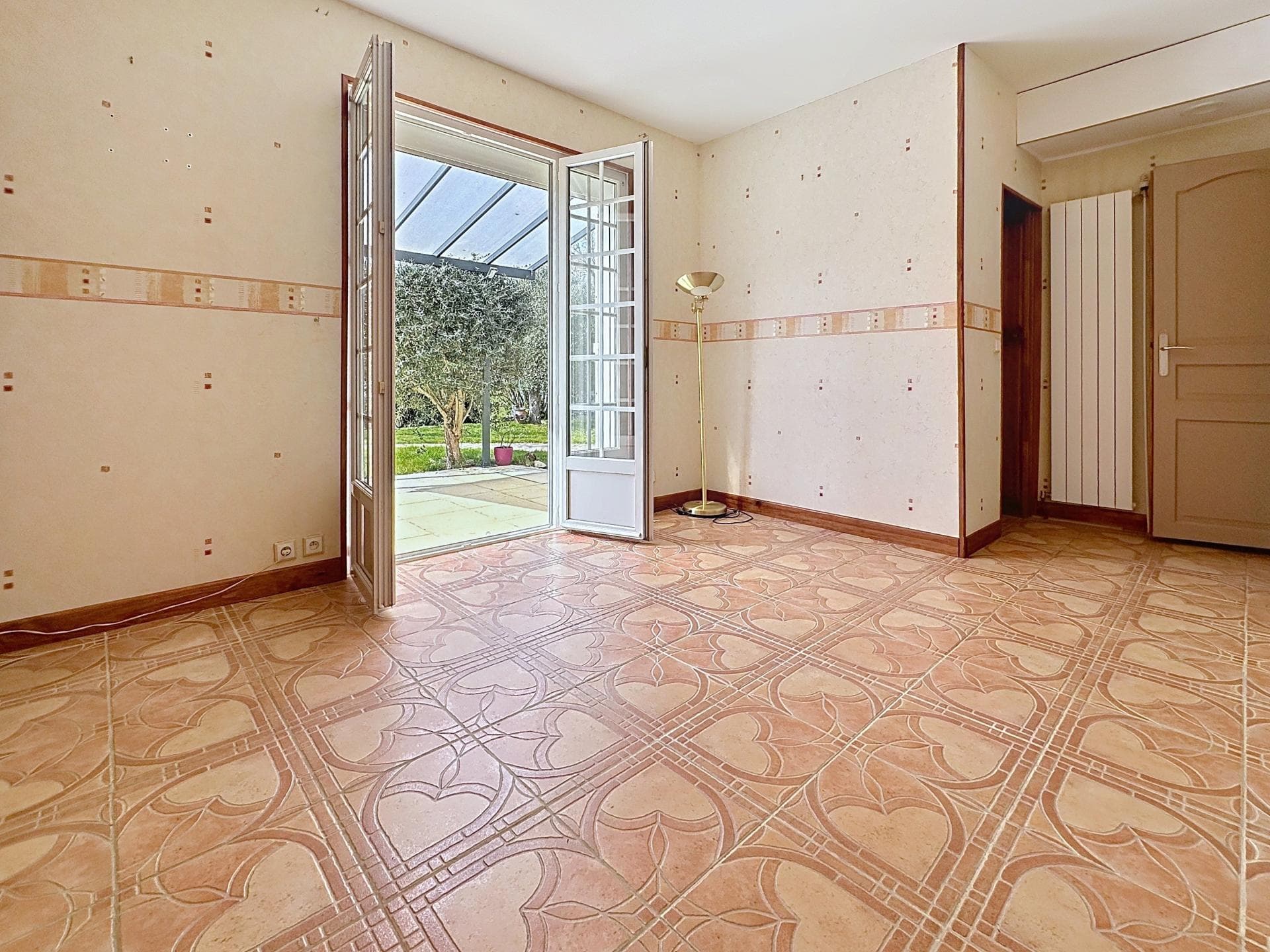 196 m², grand potentiel, sous-sol, secteur prisé — photo 7