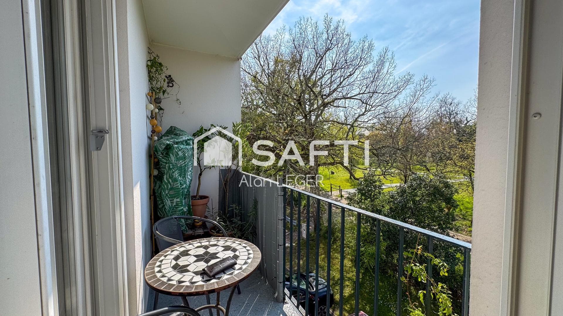 Super appartement traversant et verdoyant — photo 10
