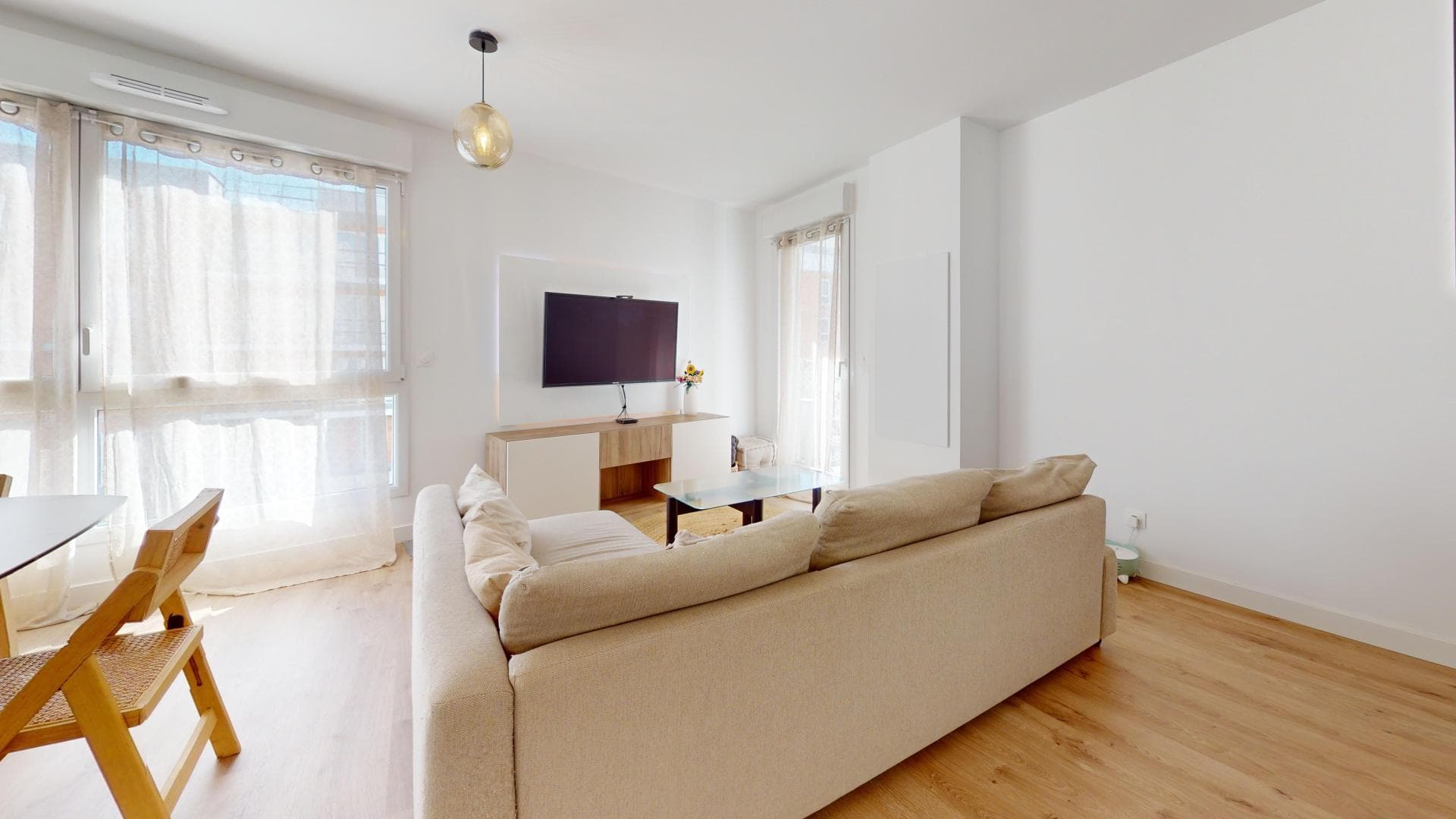 Appartement Secteur Courrejan — photo 3