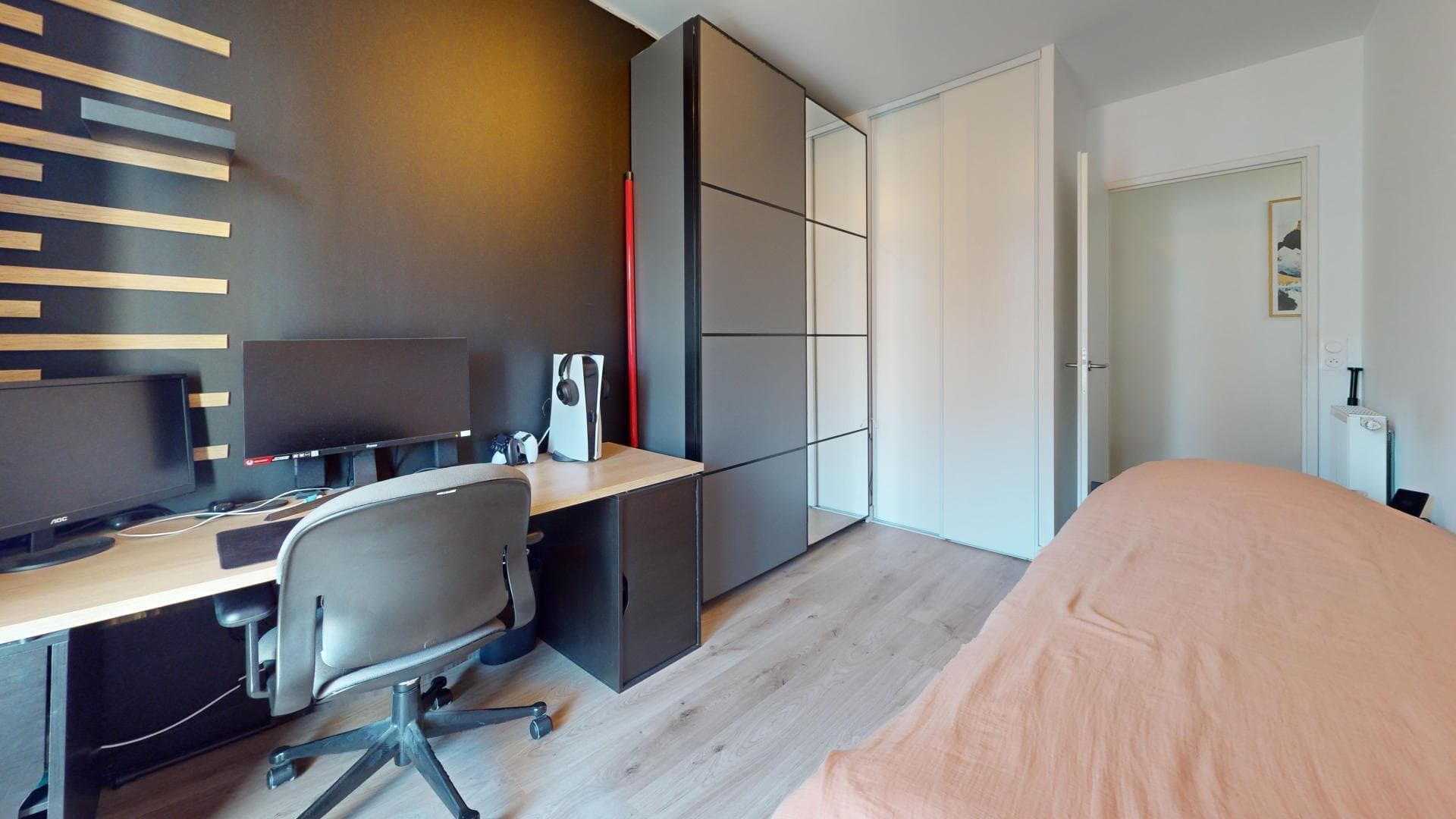 Appartement Secteur Courrejan — photo 8