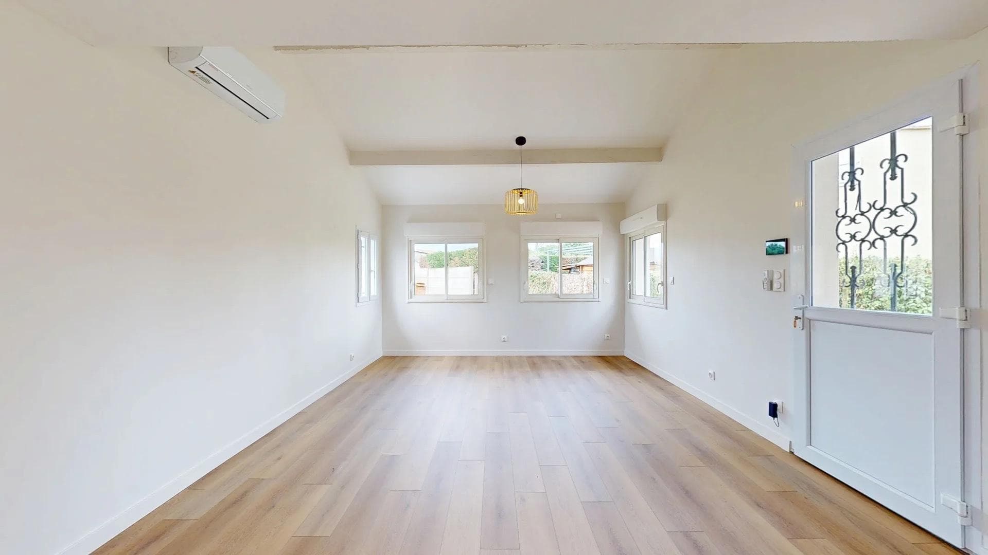 Maison de 65 m² refaite à neuf, prête à vivre. — photo 4