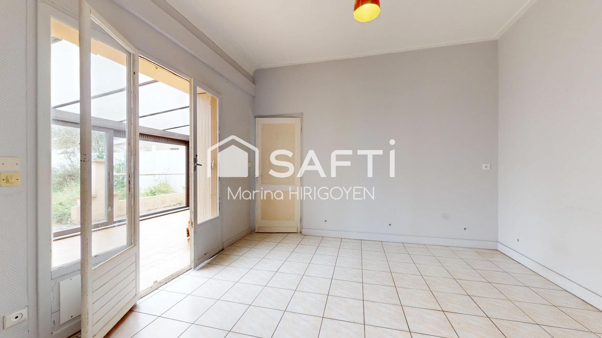 Maison de plain pied à réinventer + garage — photo 2