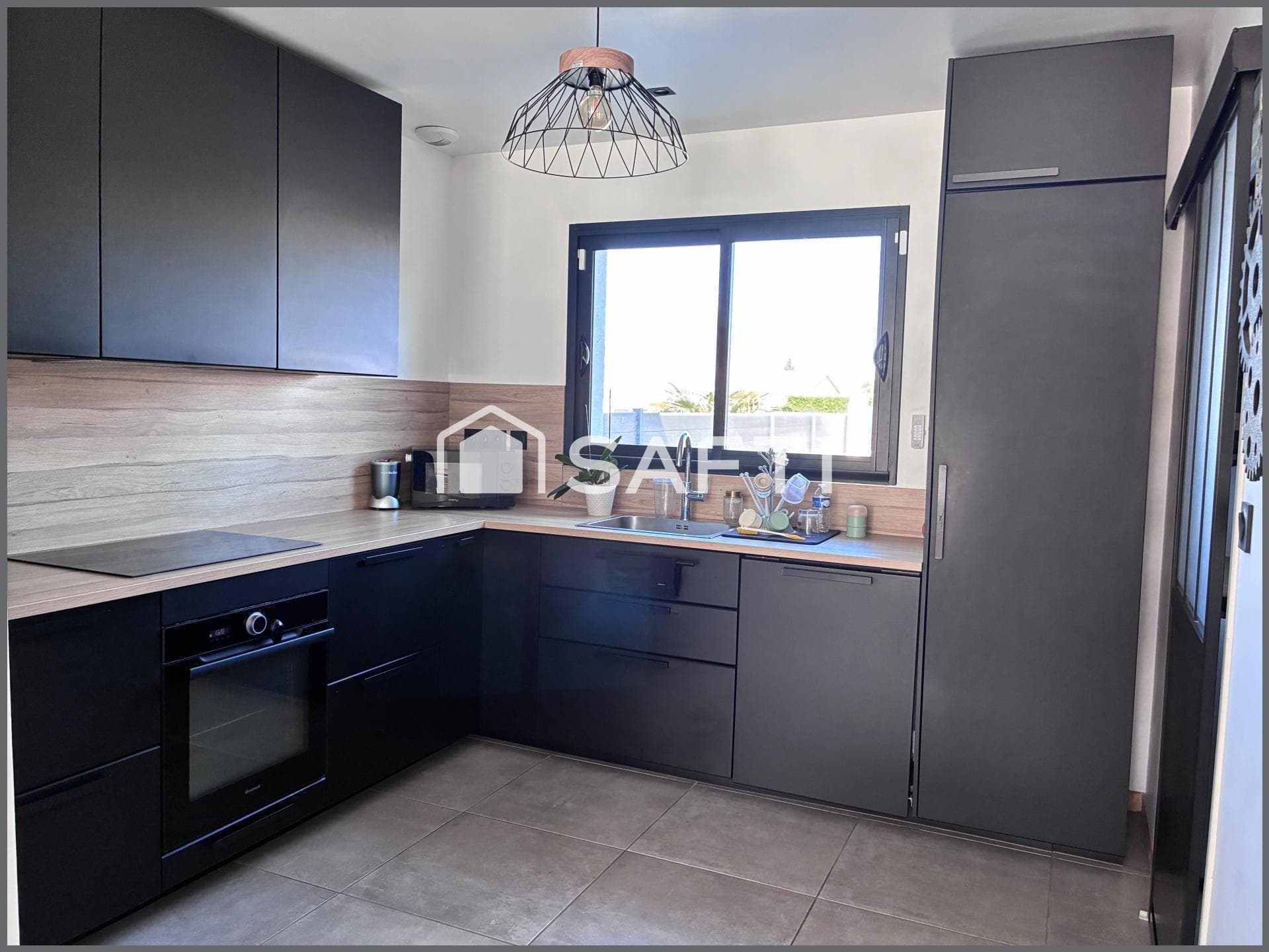 Maison contemporaine avec piscine — photo 9