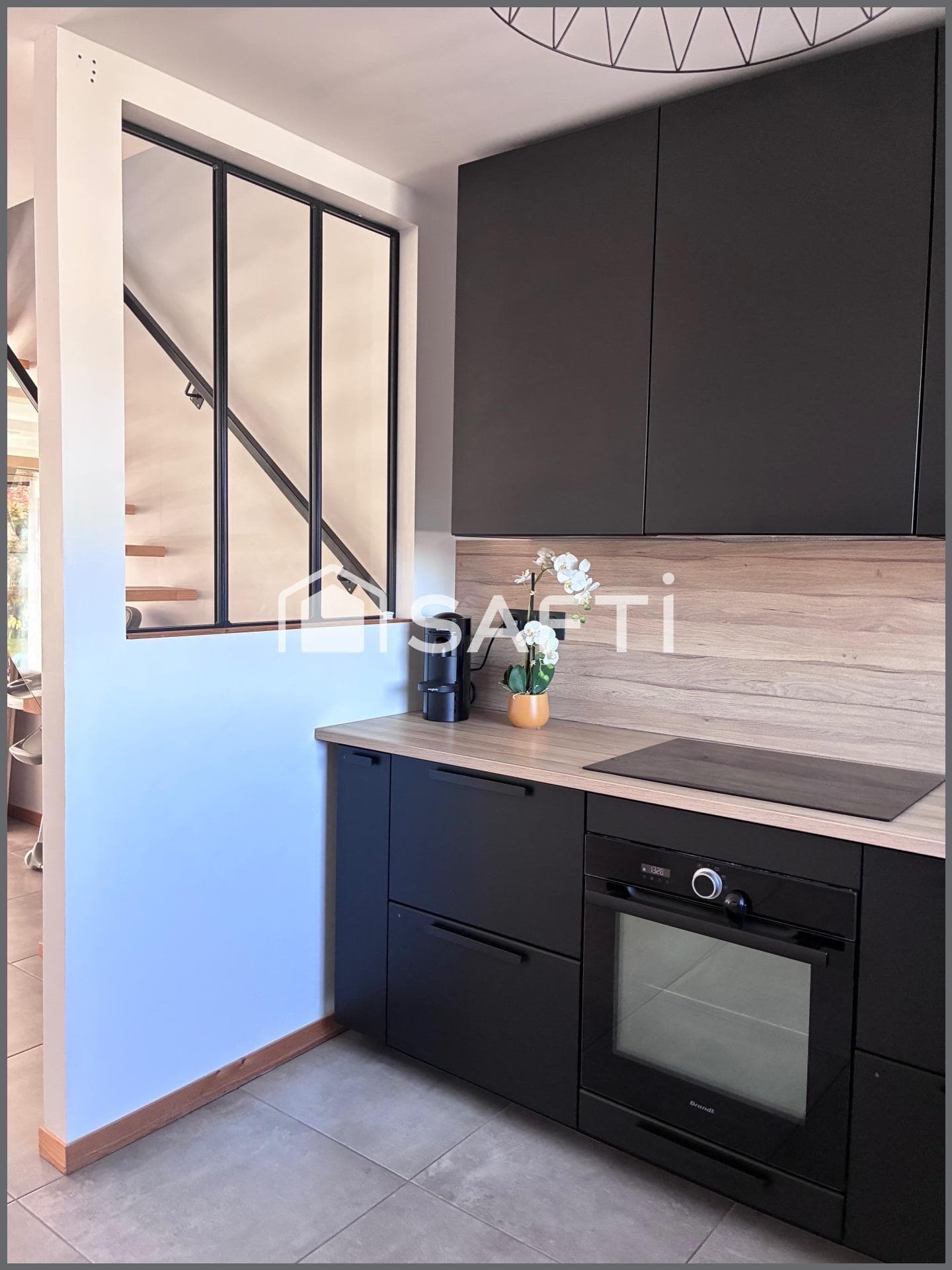 Maison contemporaine avec piscine — photo 8
