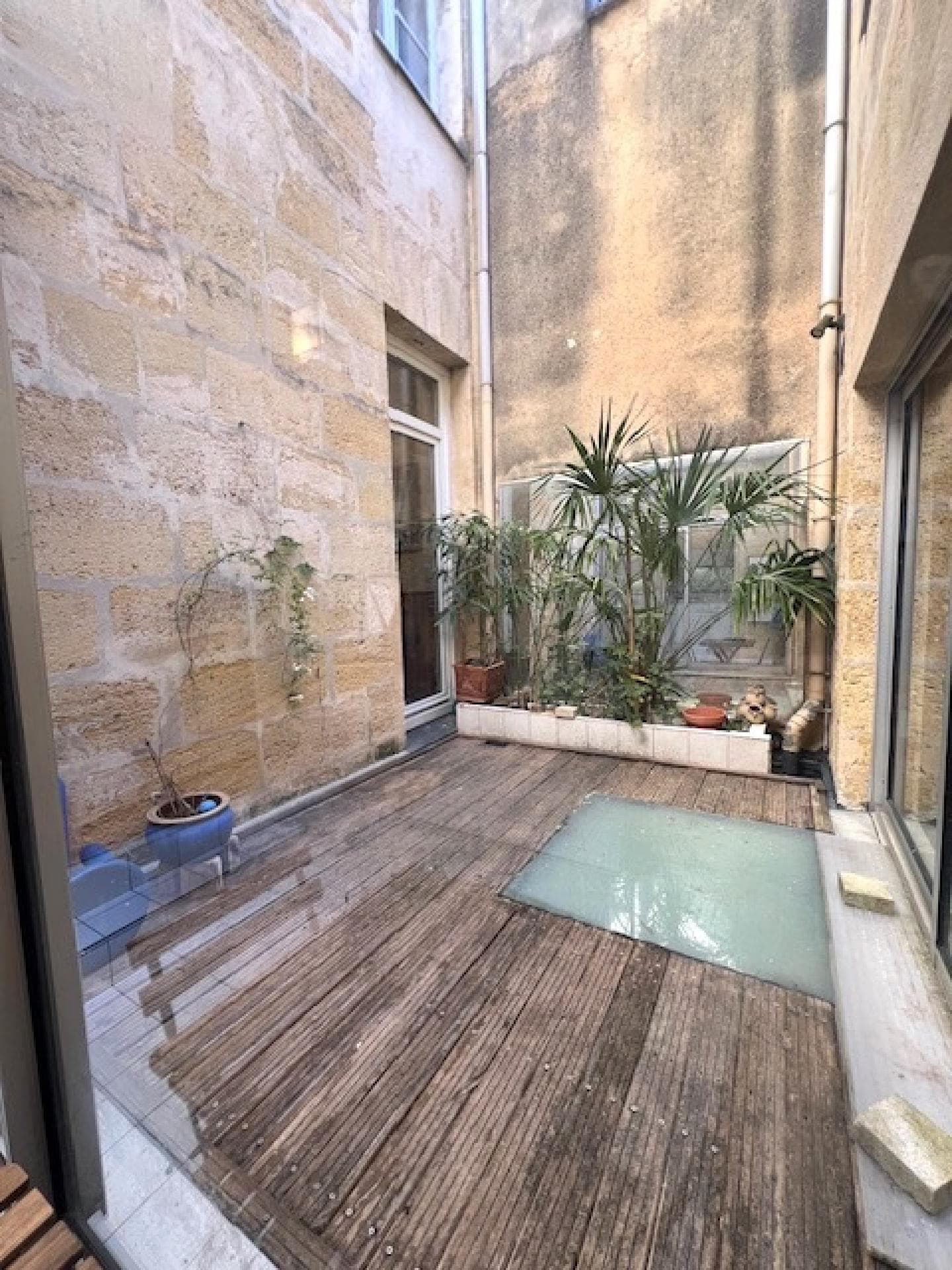 Jardin Public / P.Doumer Duplex de caractère 140 m² — photo 9