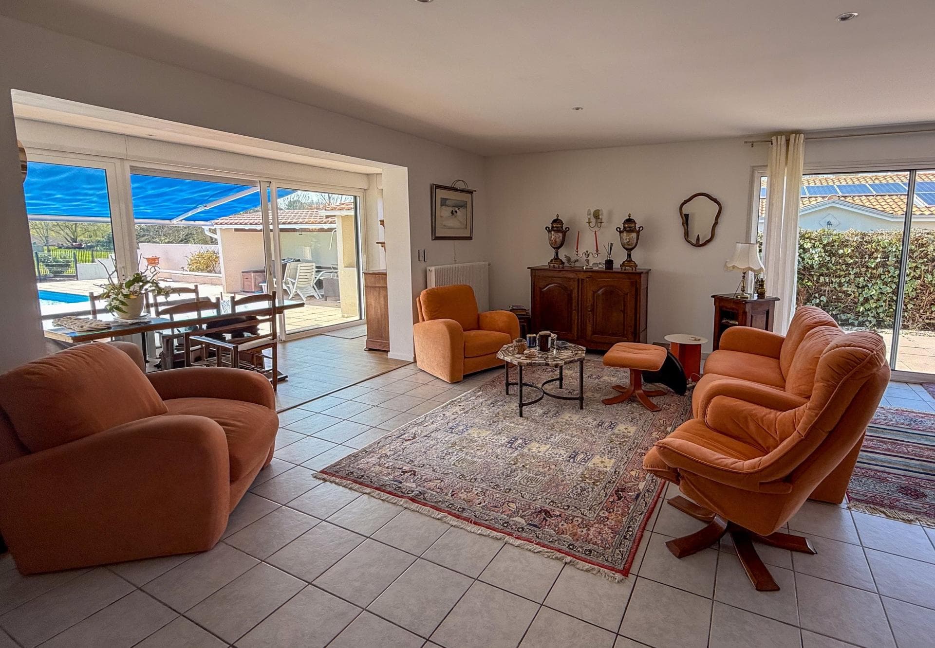 Maison familiale 162m2 avec piscine et 5 chambres — photo 6
