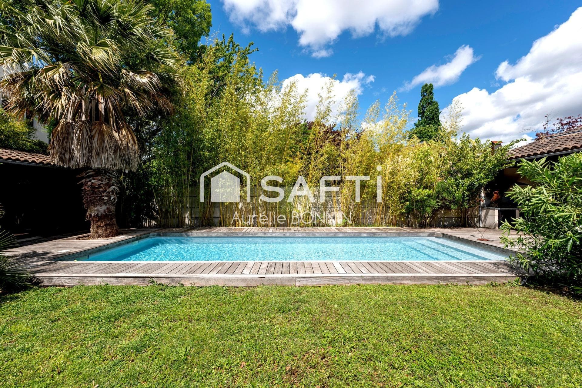 Talence forum superbe villa d'architecte de 307m² avec garage, piscine et dépendance aménagée — photo 7