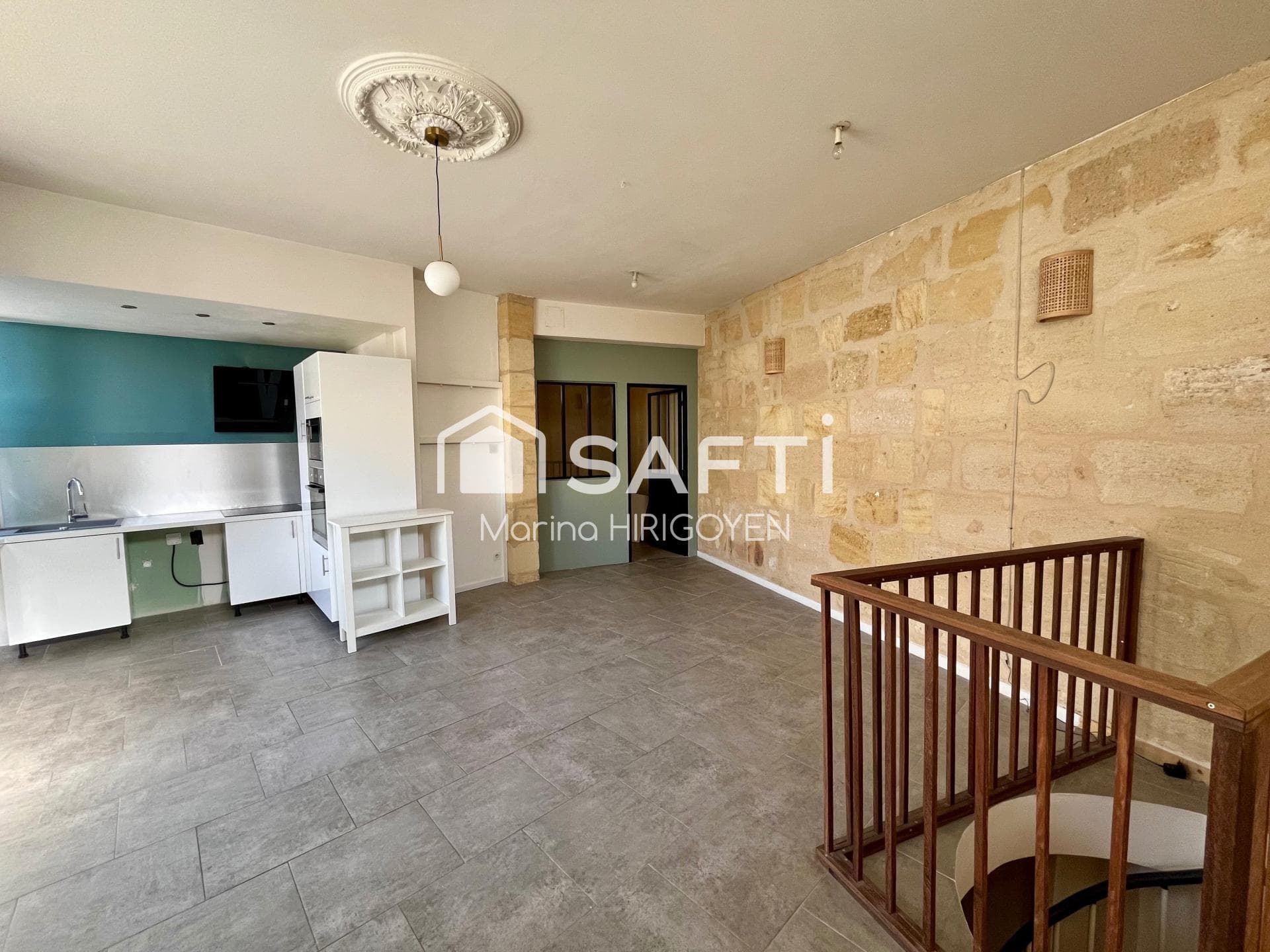 Place Nansouty : T3 de 66 m² à côté de la place