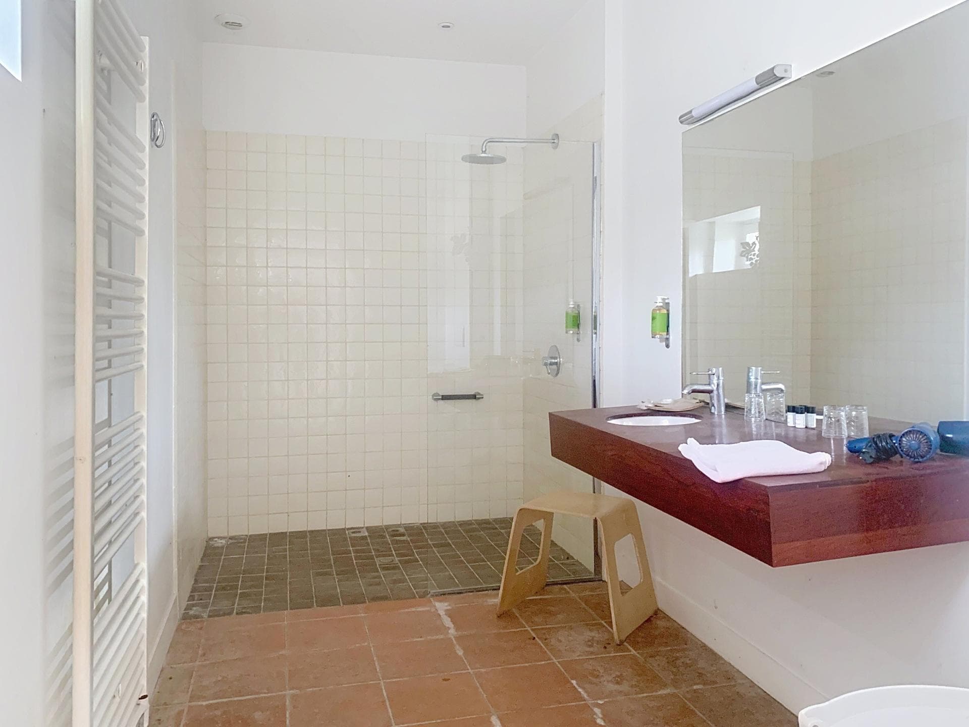 Chambres d'hôtes, calme , travaux à prévoir — photo 2