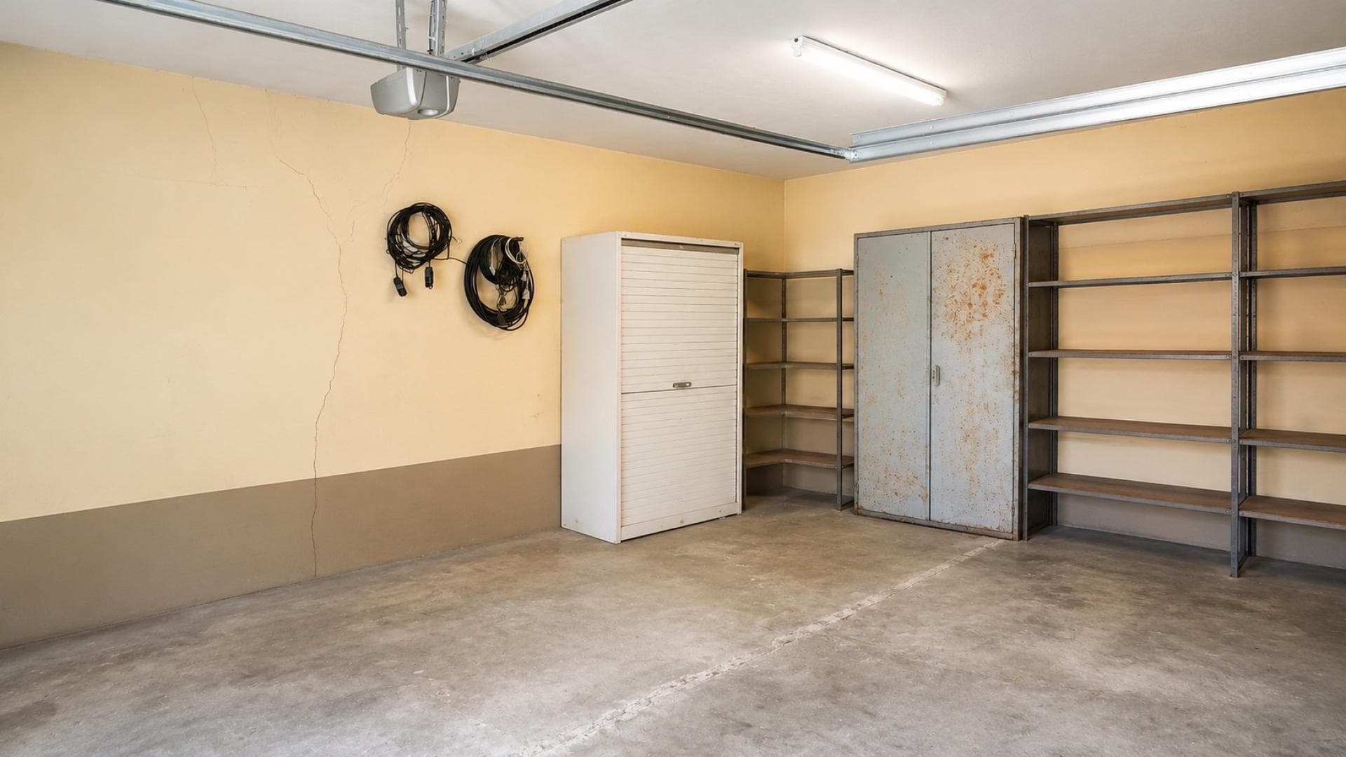 Garage 70 m² à transformer en maison — photo 5