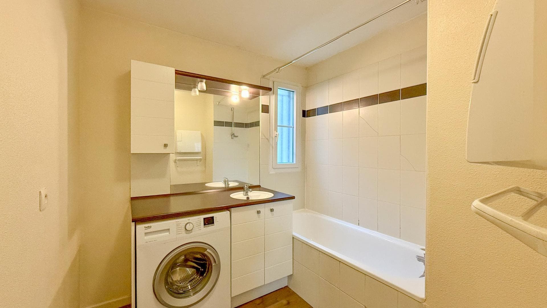 Appartement T2 (calme, jardinet, parking et tram) — photo 6