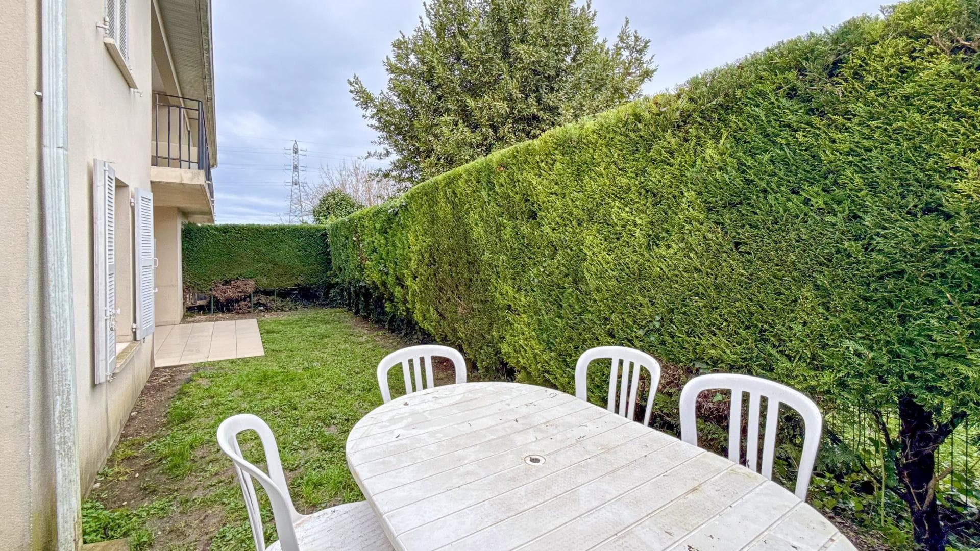 Appartement T2 (calme, jardinet, parking et tram) — photo 8
