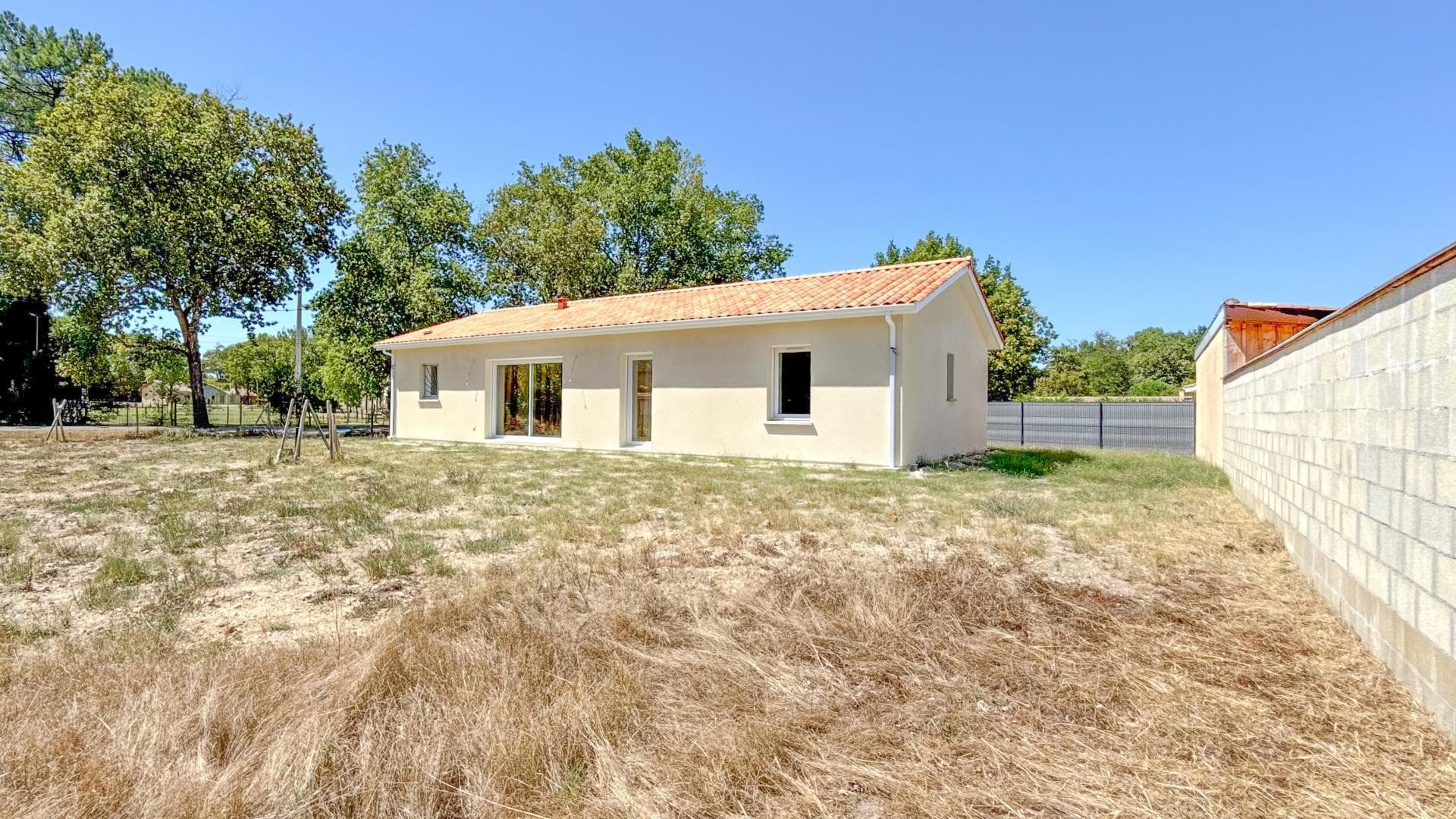 Maison déjà construite, à terminer d’aménager ! — photo 3