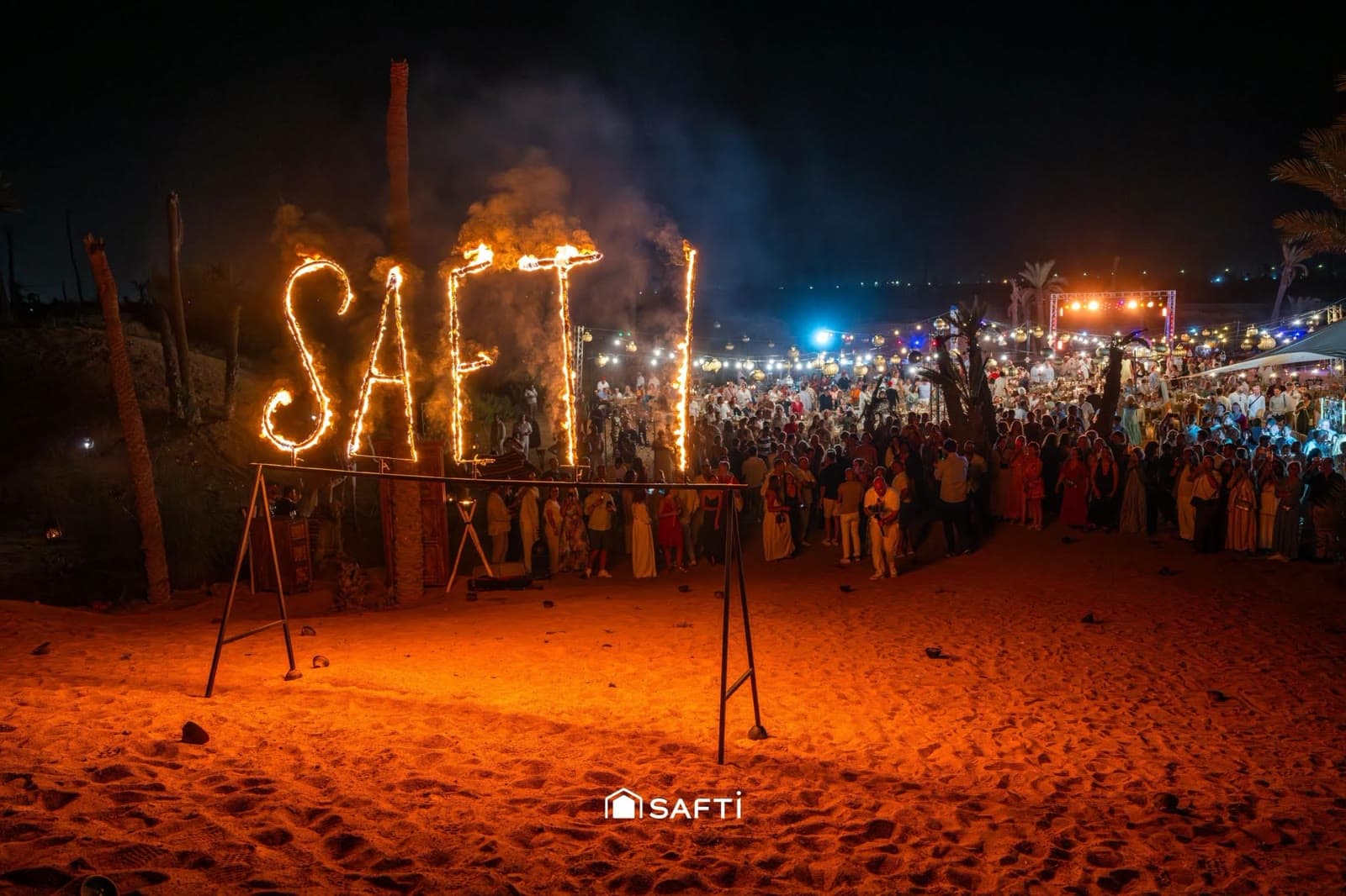 Soirée événement SAFTI — lettres enflammées